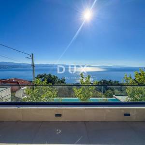 OPATIJA, LOVRAN - stan s panoramskim pogledom na more, terasom i zajedničkim bazenom