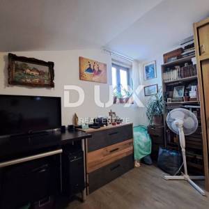 OPATIJA, LOVRAN  - stan u staroj gradskoj jezgri