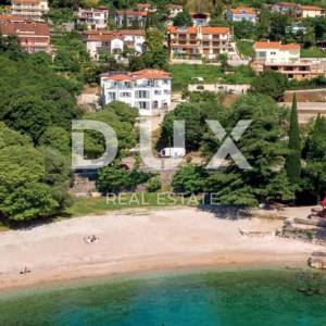 OPATIJA, LOVRAN - Vila s bazenom 1. RED DO MORA!! 