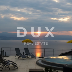 OPATIJA, LOVRAN - villa 387m2 s panoramskim pogledom na more i bazenom + okoliš 1200m2