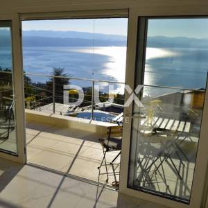 OPATIJA, LOVRAN - villa 387m2 s panoramskim pogledom na more i bazenom + okoliš 1200m2