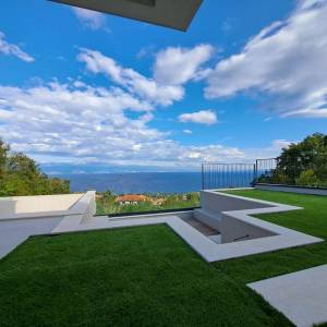 OPATIJA, LOVRAN - vrhunska novogradnja s bazenom i panoramskim pogledom