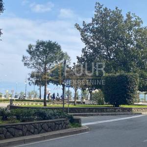 Opatija, luksuzan stan, 3s+db, terasa, pogled na more