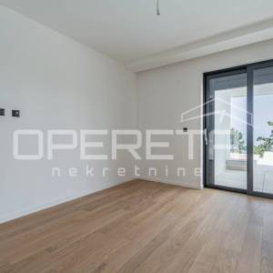 Opatija - luksuzan stan s vlastitim bazenom