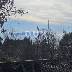 OPATIJA, MATULJI, CENTAR- građevinsko zemljište 1000m2 S GRAĐEVINSKOM DOZVOLOM i pogledom na more 
