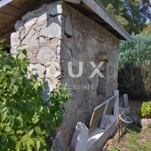 OPATIJA, MATULJI, JURDANI - kuća s garažom i 863 m2 okućnice!!! PRILIKA!!!
