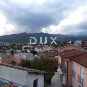 OPATIJA, MATULJI- kuća 400m2 s dvoetažnim stanom i dva apartmana + okućnica 710m2