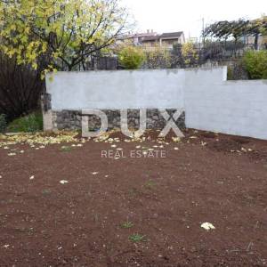 OPATIJA, MATULJI- kuća 405m2 s pogledom na more i bazenom + uređena okućnica 900m2