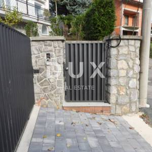 OPATIJA, MATULJI- kuća 405m2 s pogledom na more i bazenom + uređena okućnica 900m2