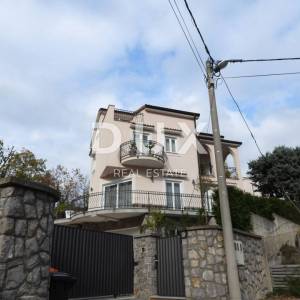 OPATIJA, MATULJI- kuća 405m2 s pogledom na more i bazenom + uređena okućnica 900m2