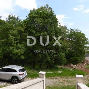 OPATIJA, MATULJI- kuća s 4 stana  550m2 + okoliš 3740m2