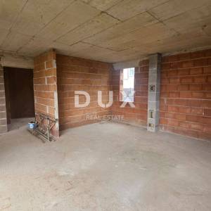 OPATIJA, MATULJI - kuća u izgradnji 230m2 + okoliš 400m2