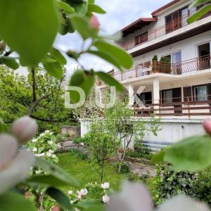 OPATIJA, MATULJI - Senzacionalna lokacija i cijena za € 725,-/m2