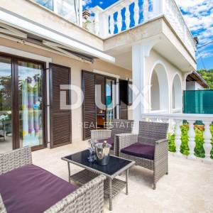 OPATIJA, MATULJI - Vila s pogledom na kvarnersko plavetnilo