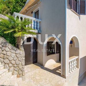OPATIJA, MATULJI - Vila s pogledom na kvarnersko plavetnilo