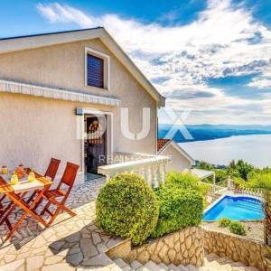 OPATIJA, MATULJI - Vila s pogledom na kvarnersko plavetnilo
