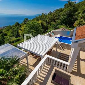 OPATIJA, MATULJI - Vila s pogledom na kvarnersko plavetnilo