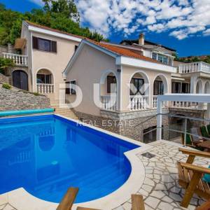 OPATIJA, MATULJI - Vila s pogledom na kvarnersko plavetnilo