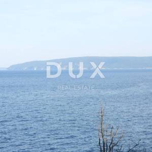 OPATIJA, MEDVEJA- građevinsko zemljište 1773m2, 1. RED DO MORA!! I S GRAĐ. DOZVOLOM za hotel/ boutique hotel/ motel/ apartmane/...
