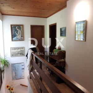 OPATIJA, MEDVEJA - kuća 2.RED DO MORA!! 250m2 + bungalov apartman 25m2 + okoliš 1031m2