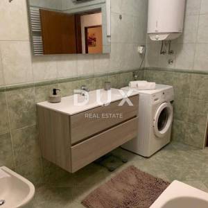 OPATIJA, MEDVEJA - kuća 340 m2 s pogledom na more i okoliš 800m2