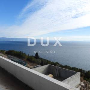 OPATIJA, MEDVEJA- villa 100m2 s  bazenom i panoramskim pogledom na more + okoliš 815m2