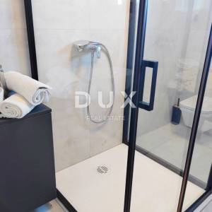 OPATIJA, MEDVEJA- villa 100m2 s  bazenom i panoramskim pogledom na more + okoliš 815m2
