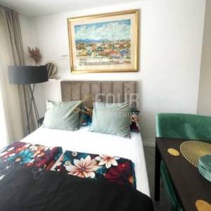 Opatija, moderan studio apartman u prekrasnoj vili sa zajedničkim bazenom