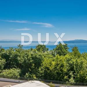 OPATIJA - Moderna vila s panoramskim pogledom na more