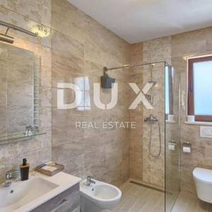 OPATIJA, MOŠĆENICE - Vila na osami, 240m2 s pogledom na more
