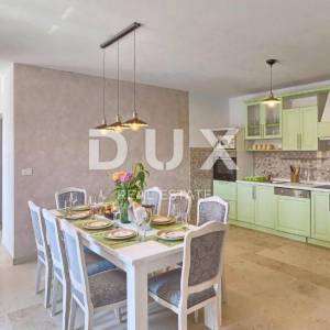 OPATIJA, MOŠĆENICE - Vila na osami, 240m2 s pogledom na more