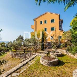 OPATIJA, MOŠĆENIČKA DRAGA - Investicijski dragulj: Vila na osami, prvi red do mora