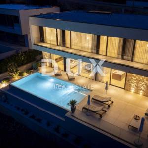 OPATIJA, MOŠĆENIČKA DRAGA - luksuzna vila s bazenom na vrh poziciji s panoramskim pogledom na more