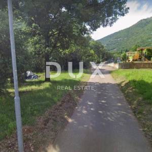OPATIJA, MOŠĆENIČKA DRAGA - građevinsko zemljište 1500 m2 s pogledom na more za obiteljsku kuću /stambenu zgradu-stanove - apar...