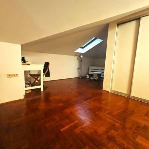 OPATIJA, MOŠĆENIČKA DRAGA - Dvoetažni apartman u blizini plaže!