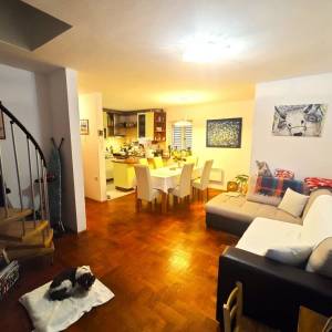 OPATIJA, MOŠĆENIČKA DRAGA - Dvoetažni apartman u blizini plaže!