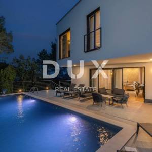 OPATIJA, MOŠĆENIČKA DRAGA – dvije nove vile s bazenom, 410m2 + 225m2 s vrtom, namještajem i wellnessom