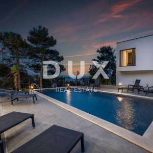 OPATIJA, MOŠĆENIČKA DRAGA – dvije nove vile s bazenom, 410m2 + 225m2 s vrtom, namještajem i wellnessom