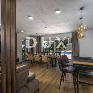 OPATIJA, MOŠĆENIČKA DRAGA – dvije nove vile s bazenom, 410m2 + 225m2 s vrtom, namještajem i wellnessom