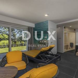 OPATIJA, MOŠĆENIČKA DRAGA – dvije nove vile s bazenom, 410m2 + 225m2 s vrtom, namještajem i wellnessom