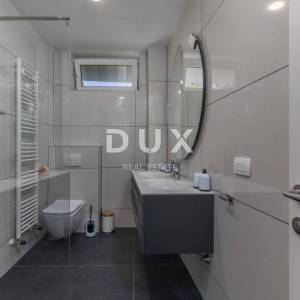 OPATIJA, MOŠĆENIČKA DRAGA – dvije nove vile s bazenom, 410m2 + 225m2 s vrtom, namještajem i wellnessom