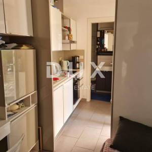 OPATIJA, MOŠĆENIČKA DRAGA - Stan i studio apartman s vlastitim ulazom i terasom