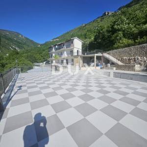 OPATIJA, MOŠĆENIČKA DRAGA - kuća 190m2 s pogledom na more + okoliš 3500m2