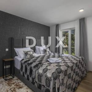 OPATIJA, MOŠĆENIČKA DRAGA - ekskluzivna vila u blizini plaže na okučnici od 1200m2 