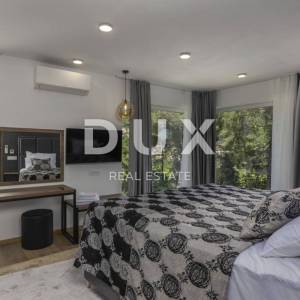 OPATIJA, MOŠĆENIČKA DRAGA - ekskluzivna vila u blizini plaže na okučnici od 1200m2 