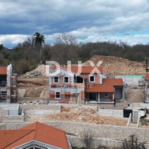 OPATIJA, OKOLICA - INVESTICIJSKA PRILIKA – Villa Resort u srcu prirode s panoramskim pogledom na more na 54.000 m²