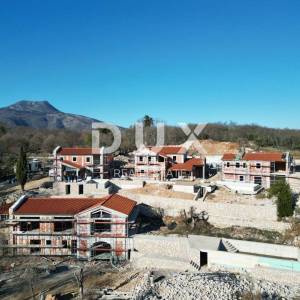 OPATIJA, OKOLICA - INVESTICIJSKA PRILIKA – Villa Resort u srcu prirode s panoramskim pogledom na more na 54.000 m²