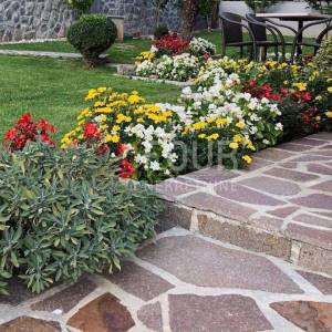 Opatija - okolica, moderna vila s 8 stanova i bazenom