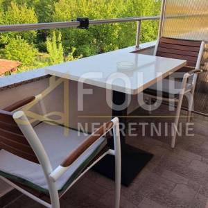 Opatija - okolica, moderna vila s 8 stanova i bazenom