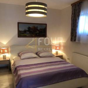 Opatija - okolica, moderna vila s 8 stanova i bazenom